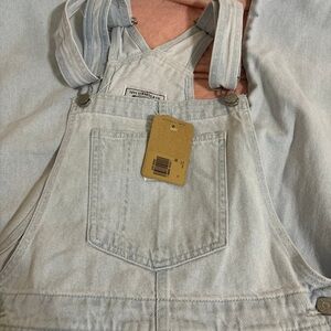 Levi’s Overalls NWT